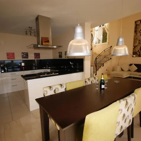 Rent A Luxury Villa In Alanya, Close To The Beach, Alanya Villa 1000 فيلة ألانيا