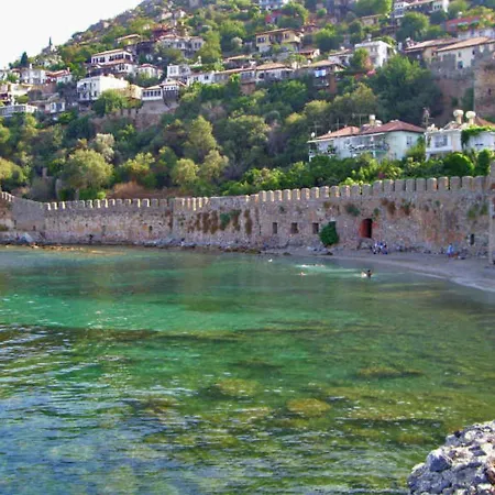 Rent A Luxury Villa In Alanya, Close To The Beach, Alanya Villa 1000 *